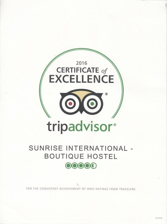 Sunrise International - Boutique Hostel Kowloon  Екстер'єр фото