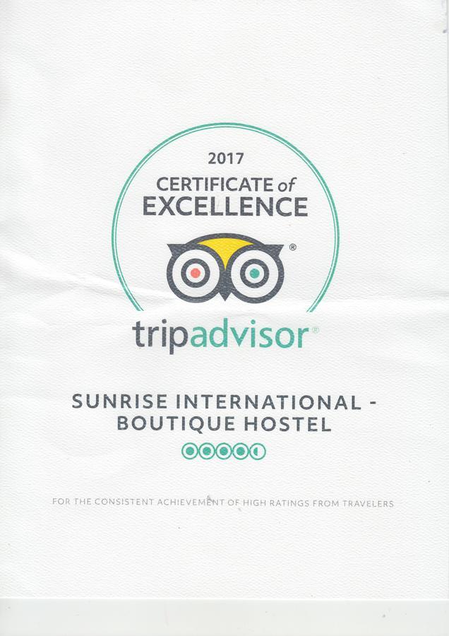 Sunrise International - Boutique Hostel Kowloon  Екстер'єр фото